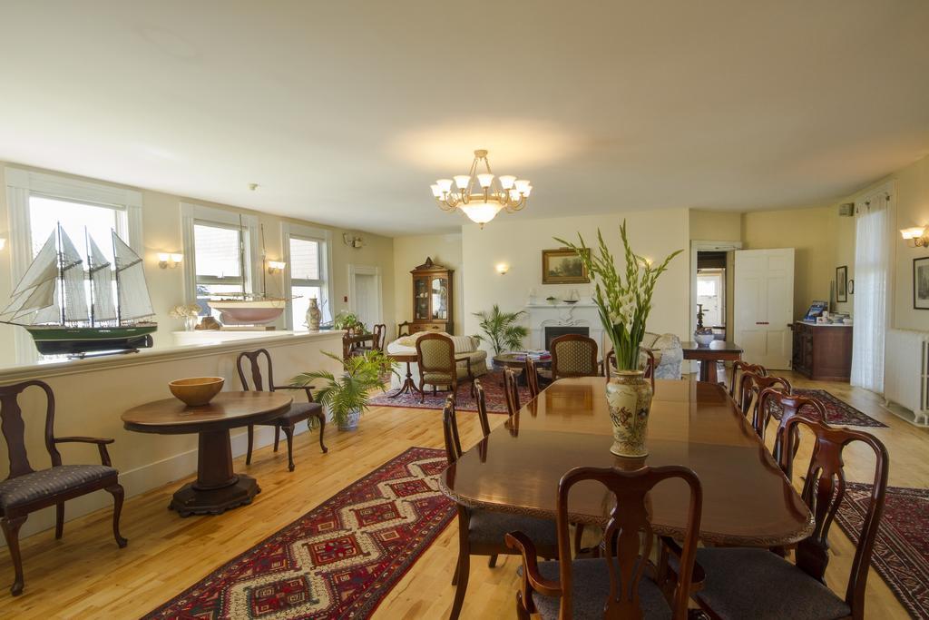 Homeport Historic B&B เซนต์จอห์น ภายนอก รูปภาพ