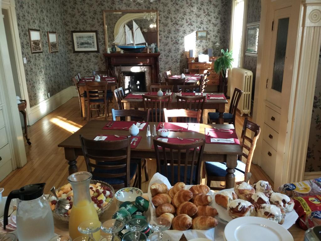 Homeport Historic B&B เซนต์จอห์น ภายนอก รูปภาพ