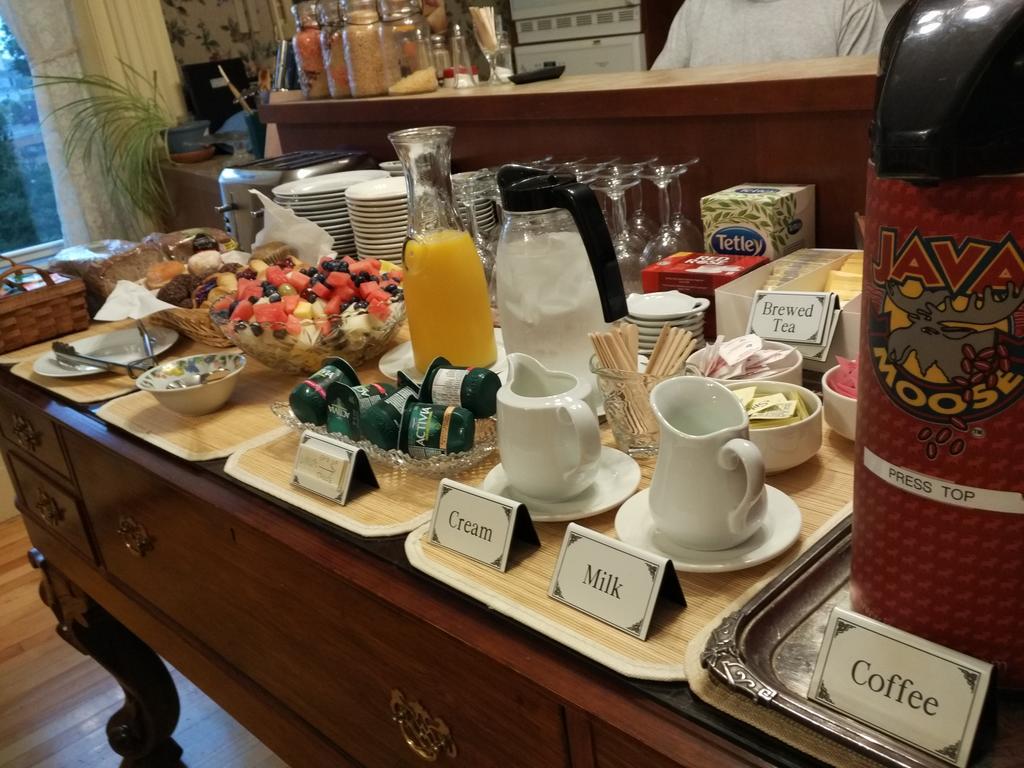 Homeport Historic B&B เซนต์จอห์น ภายนอก รูปภาพ